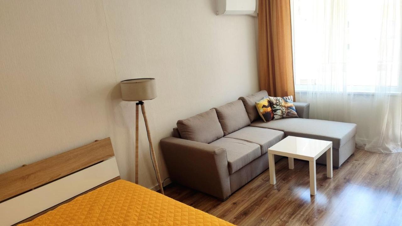 Lidda Belogradchik- 1Room Flat In Residential Area 外观 照片